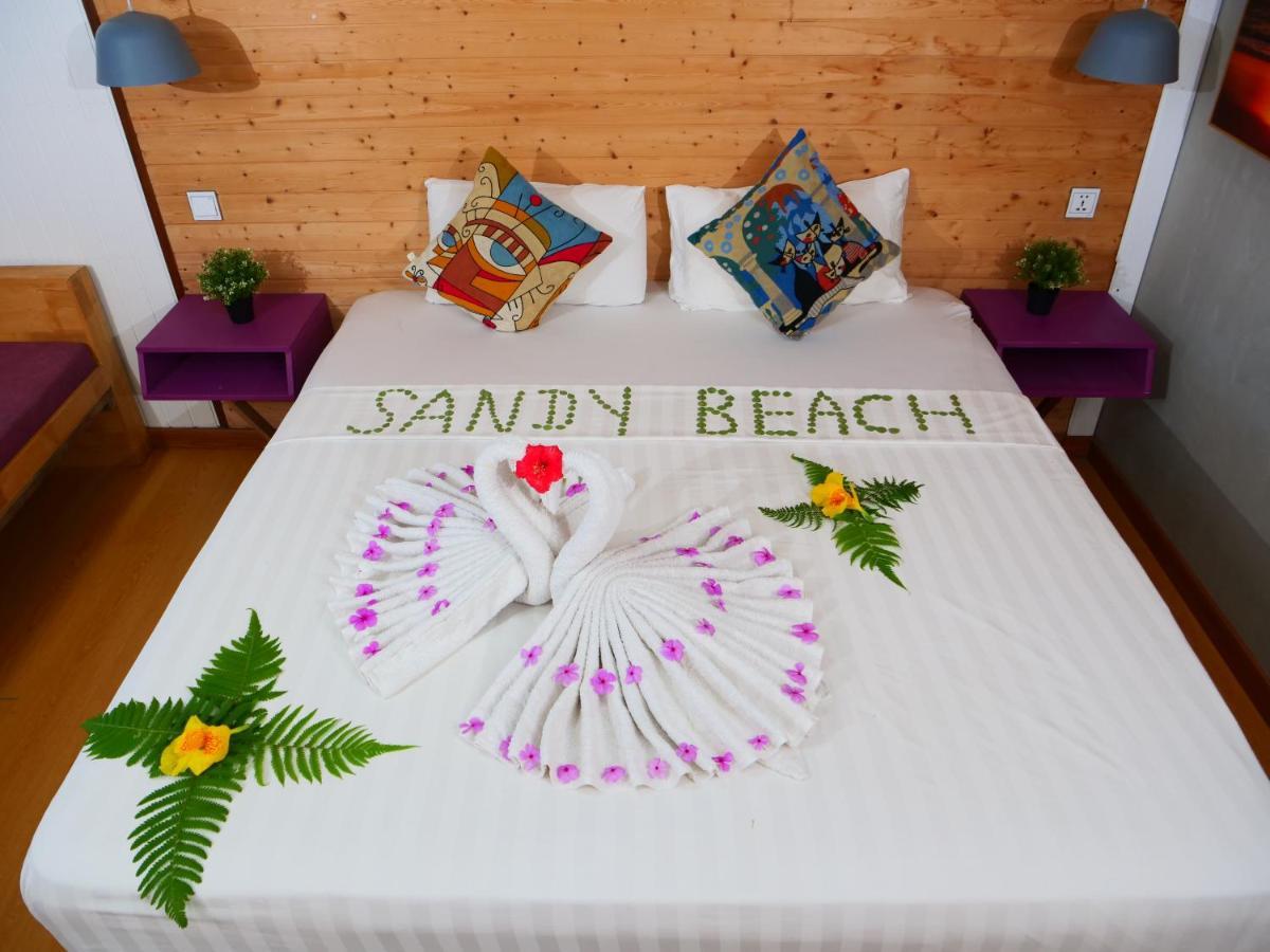Sandy Beach Bungalows By Ehm Rongszanlöm-sziget Kültér fotó